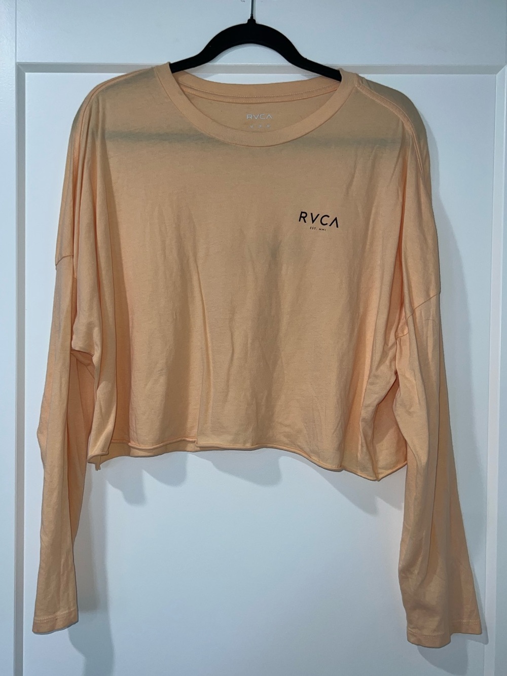 RVCA Cropped Long Sleeve Tee